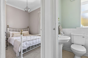 Photo 21- click for photo gallery